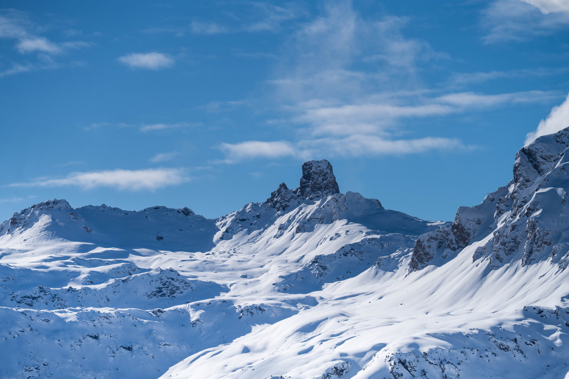 la-maya-depuis-le-cr-t-du-midi-10141224